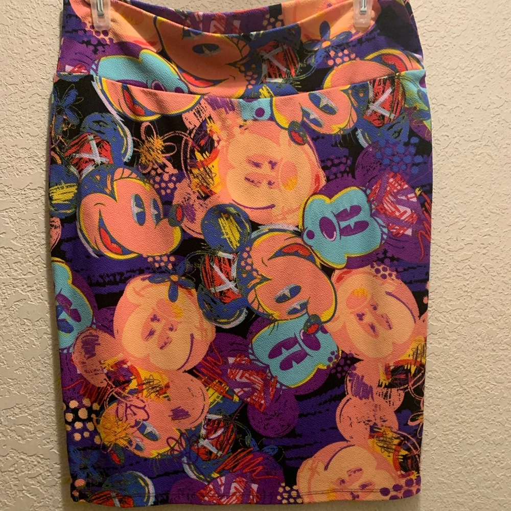 Lularoe 2x Disney Cassie